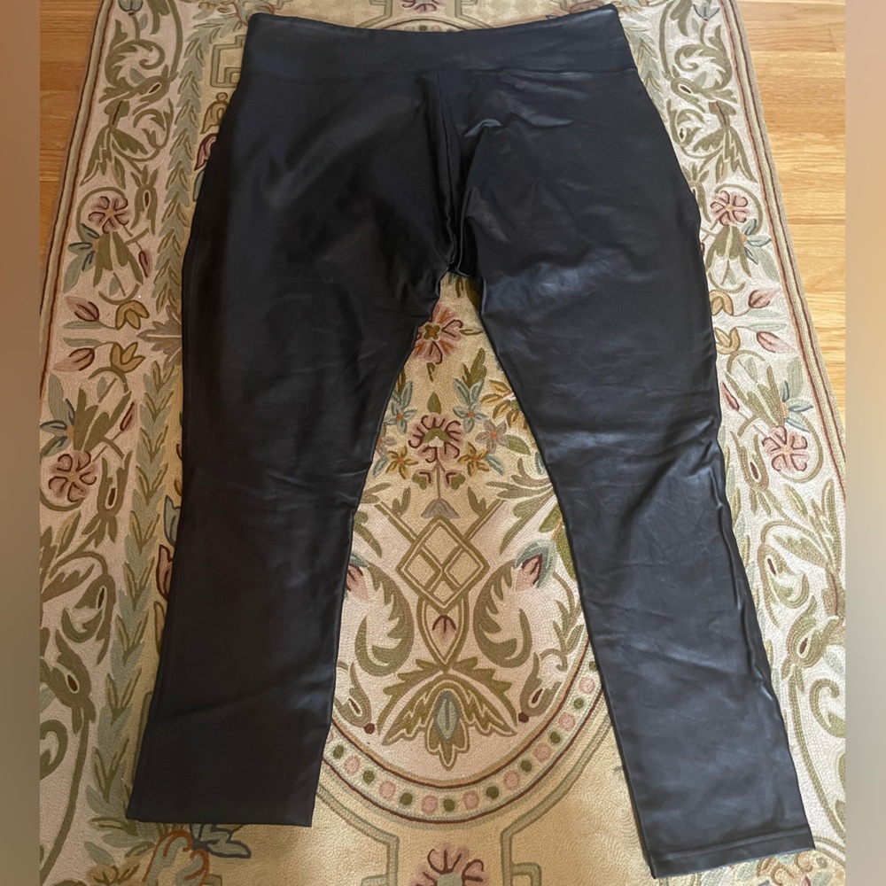 Evy’s Tree Faux Leather (Spanx Look Alike) Leggings, 2X - Picture 7 of 7